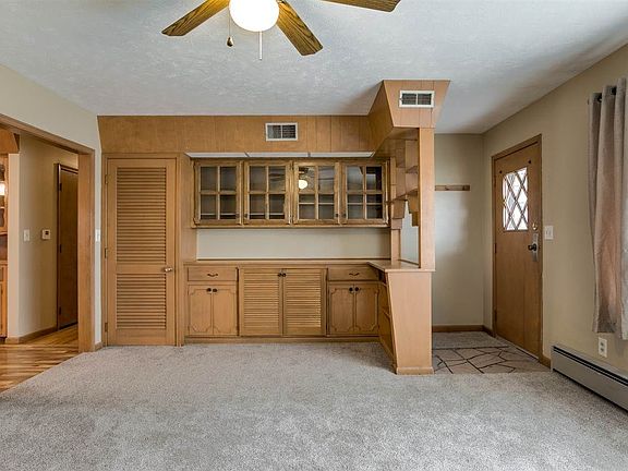2nd image of 107 Wesgaye St