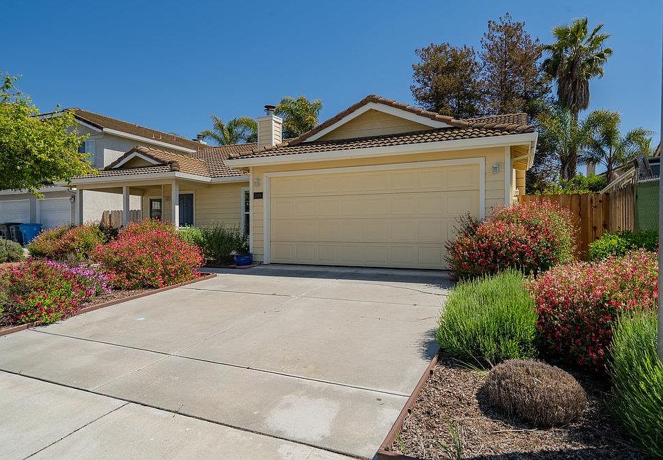 2175 Teakwood Ct, Hollister, CA 95023 MLS ML81924615 Zillow