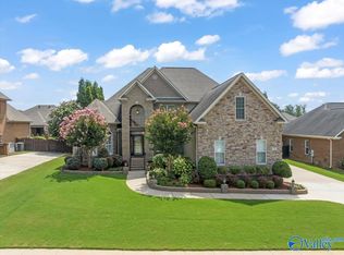 115 Autumn Wind Dr, Madison, AL 35758