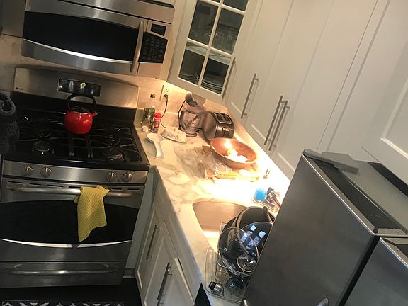 5th image of 555 Lenox Ave Ph F