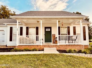 209 Timber Ridge Cir, Madisonville, TN 37354