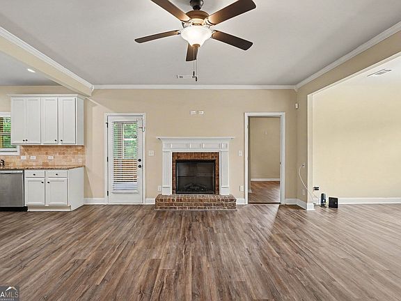 4th image of 643 Patillo Rd
