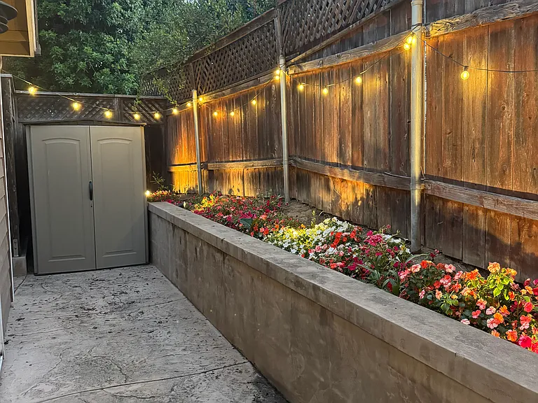 1302 Moreno Way #B — Photo 17