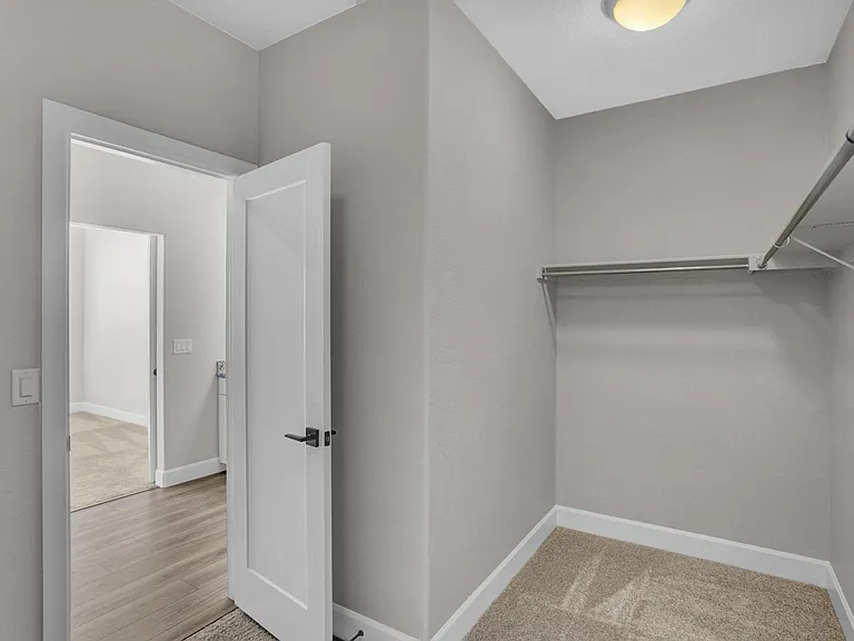 2023 Peak Prairie Ln — Photo 6
