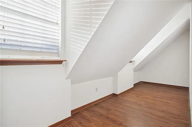21 Brandon Hall Dr #B — Photo 9