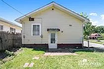 201 E Oakside St — Photo 14