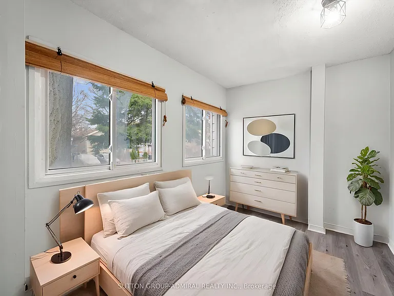 23 Kenworthy Ave — Photo 7