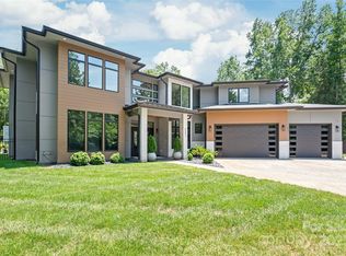 8403 Sarsfield Ct, Waxhaw, NC 28173