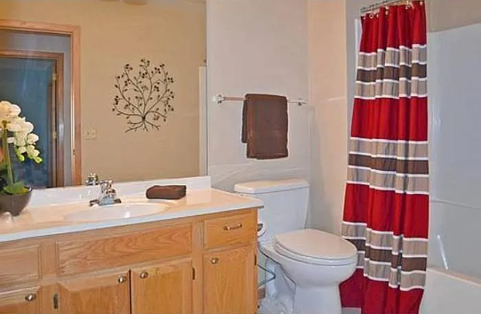 4045 Crystal Cir — Photo 15