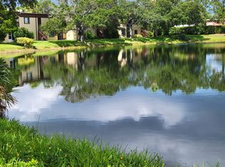 621 N Keene Rd #T-20, Clearwater, FL 33755
