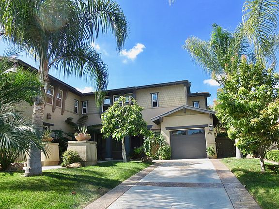 Separate 1 car garage