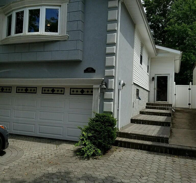 1st image of 335 Tanglewood Dr