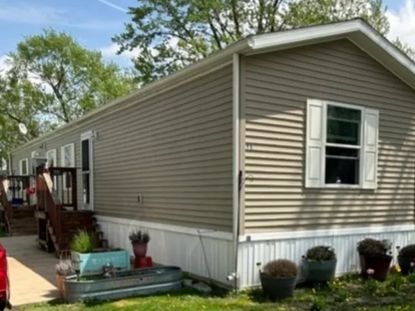 37 Vee Dr, Manteno, IL 60950