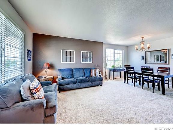 3rd image of 12688 Buckhorn Creek St