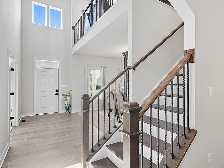 10706 Green Leaf Run — Photo 9