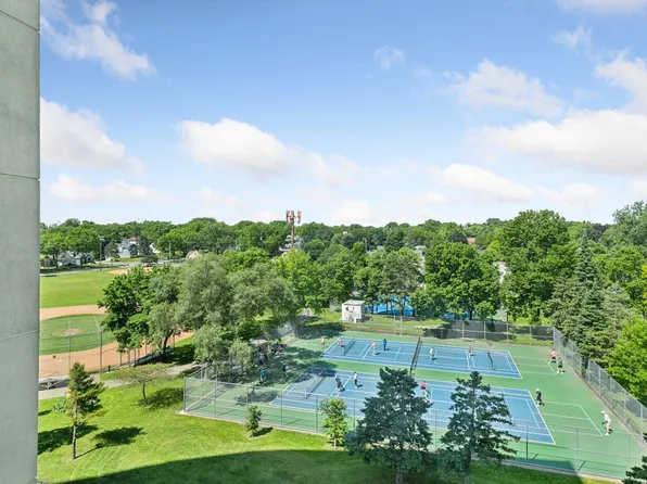 1181 Edgcumbe Rd APT 501, Saint Paul, MN 55105