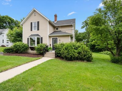 28 N 12th Ave, Saint Charles, IL, 60174