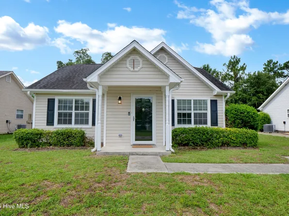 817 Bay Blossom Drive, Wilmington, NC 28411