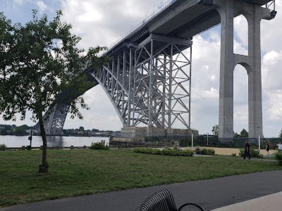 Dennis P Collins Park