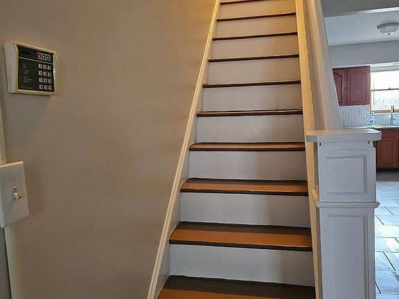 Stairs to 2nd level