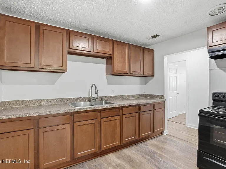 2154 Placeda St — Photo 7