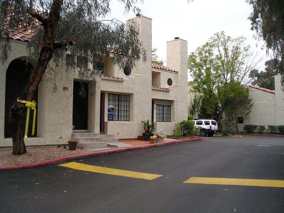 Drive way