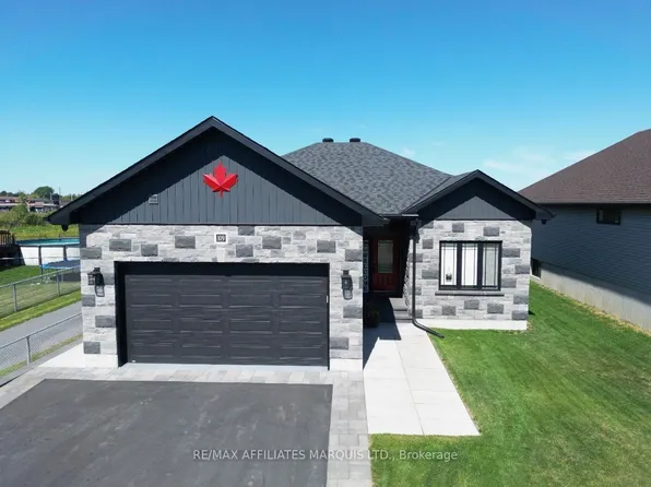 109 Bellwood Dr, Cornwall, ON K6H 7M3