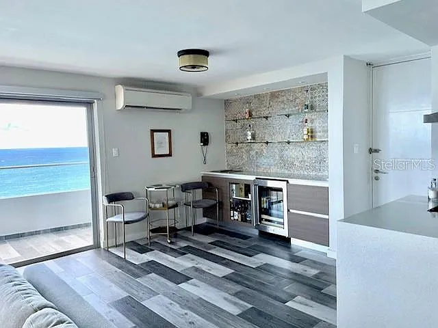 Isla Verde — Photo 4