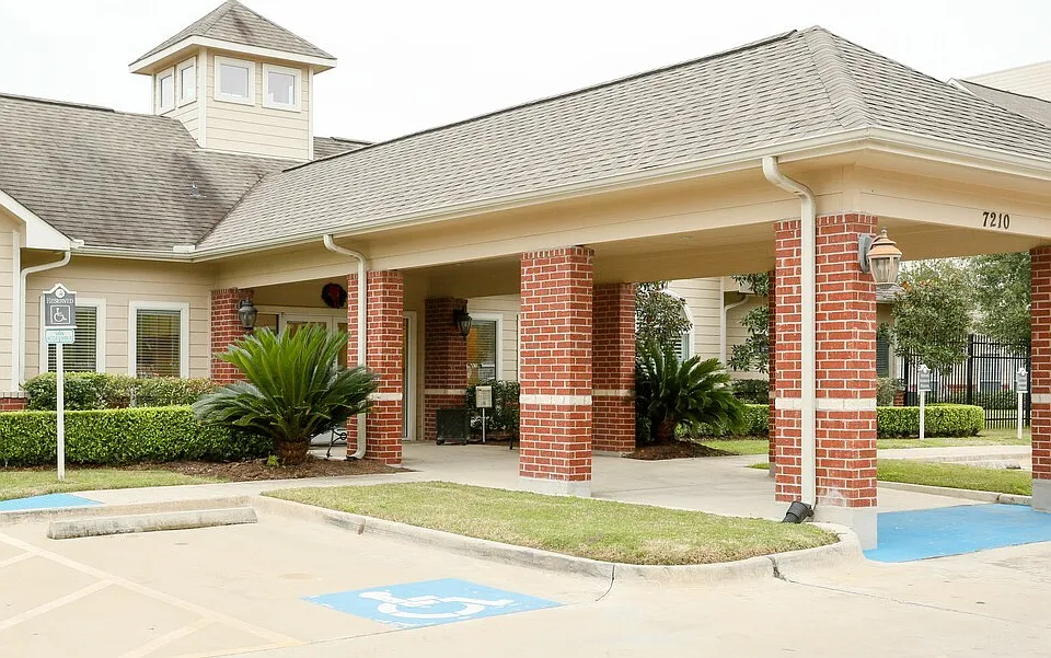 South Union Place Apartments