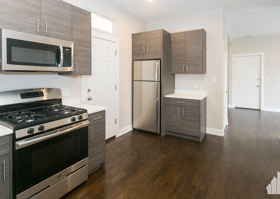 1st image of 2943 W Diversey Ave #2EJC
