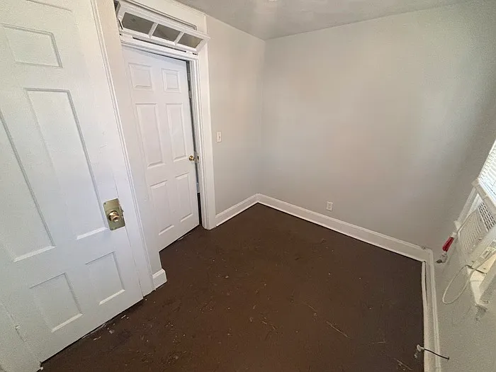 10 Emmons Pl #8 — Photo 13