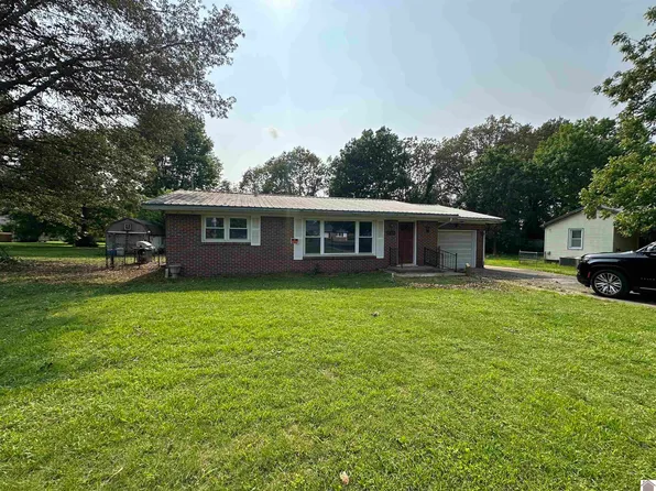 651 Olive St, La Center, KY 42056