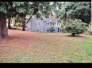 7463 S 132nd St, Seattle, WA 98178