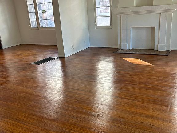 4th image of 4255 Degnan Blvd #4255