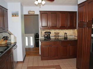 9 Tall Oaks Rd, Sparta, NJ 07871