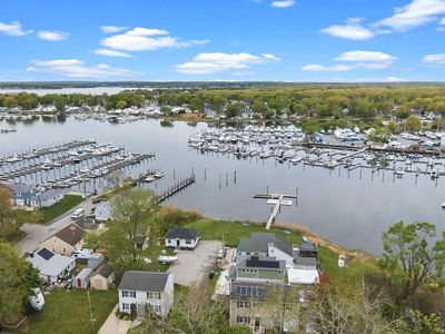 102 Sayles Ave, Warwick, RI, 02889