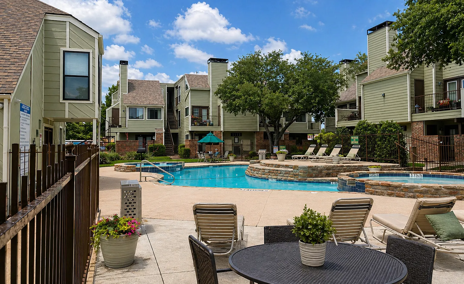 1 bed, 573 sqft, $1,200 — Photo 3