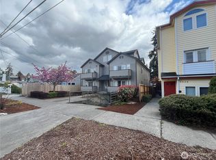 8830 Nesbit Ave N, Seattle, WA 98103