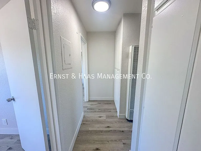 1080 Saint Louis Ave #203 — Photo 10