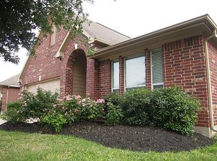 1011 Cove Crest Trl, Fresno, TX 77545