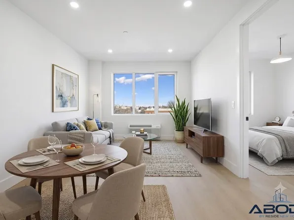 102 East 53rd Street image 1 of 17