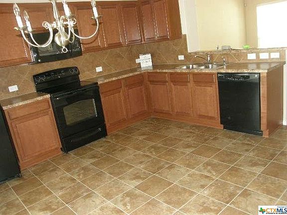 5th image of 2131 Echo Hills Dr