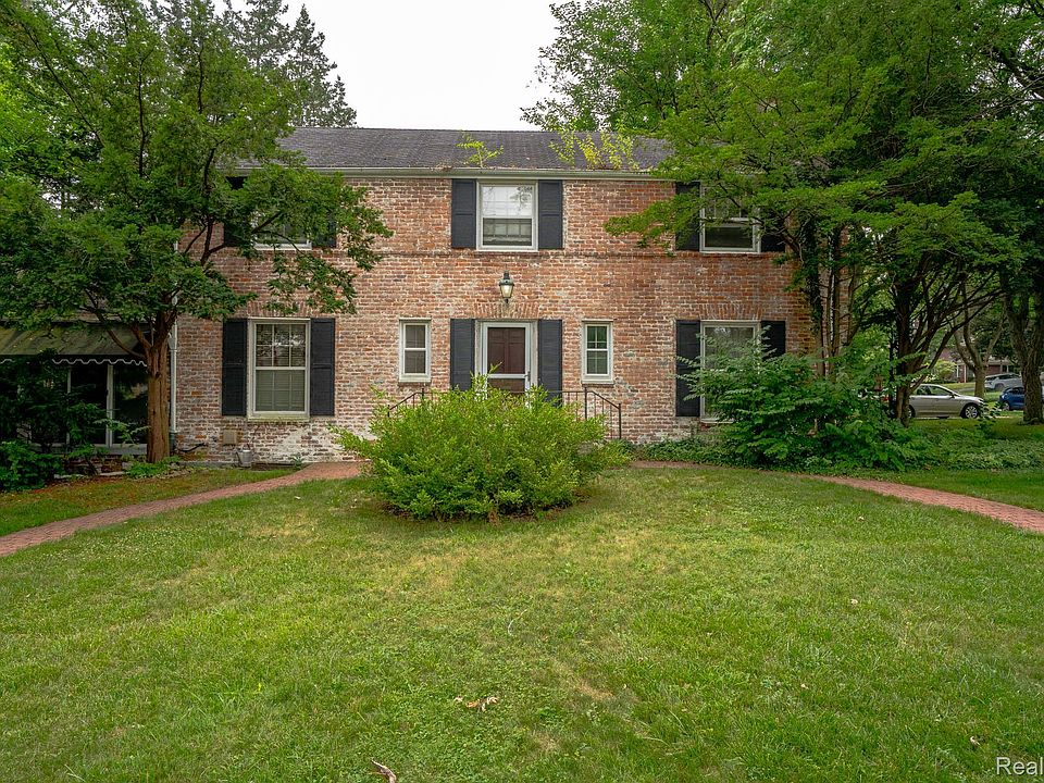 1st image of 26120 Hendrie Blvd