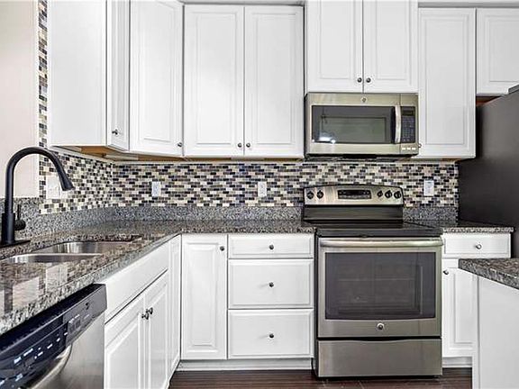 5th image of 4301 Salt Marsh Ln