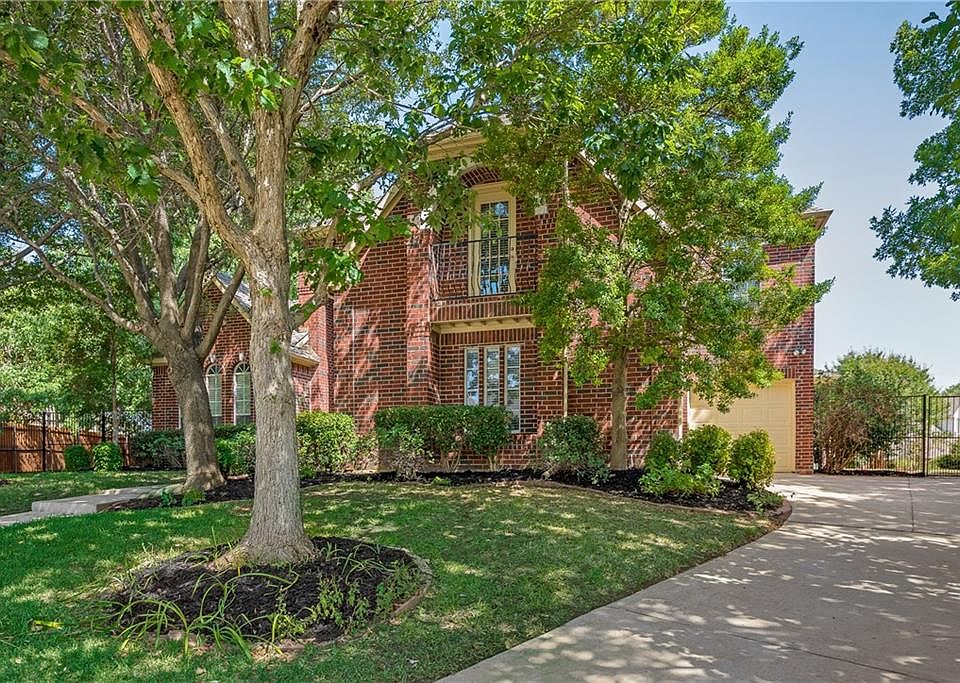 1st image of 1734 Briaroaks Dr