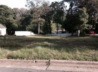 1004 Grove Ave SW, Lenoir, NC 28645