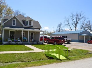 614 W Commercial St, Kahoka, MO 63445