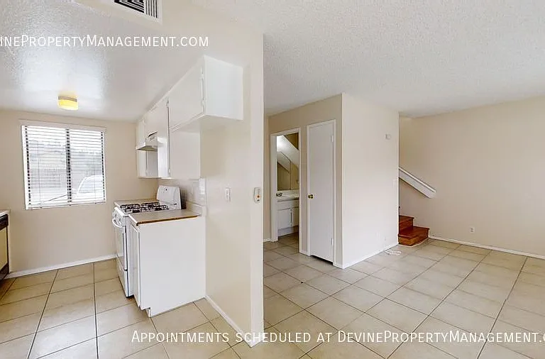 4951 Brooks St #3 — Photo 4