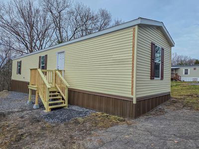 148 E Mountain Ridge MHP, Wilkes Barre, PA, 18702