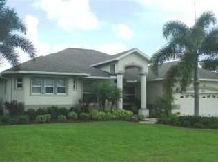 408 Parkway Ct, Fort Myers, FL 33919